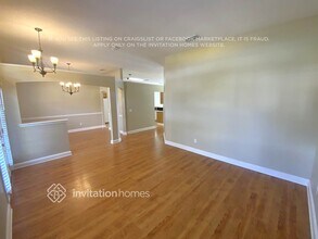 1970 Cloister Ct in Middleburg, FL - Foto de edificio - Building Photo