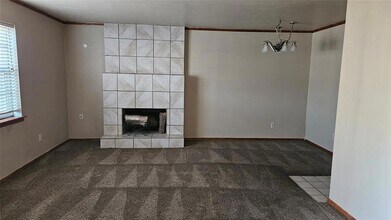 1719 E Lindsey St, Unit 3 in Norman, OK - Building Photo - Building Photo