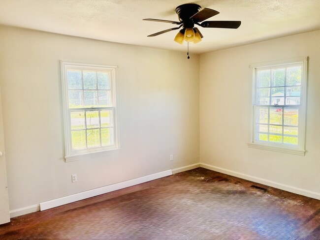 806 Miller Ave in Gadsden, AL - Building Photo - Building Photo