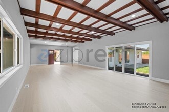 3727 Northridge Dr in Concord, CA - Foto de edificio - Building Photo
