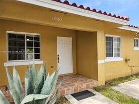 18303 SW 139th Pl in Miami, FL - Building Photo