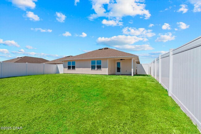 6416 Slabinski Ln in Panama City, FL - Building Photo - Building Photo