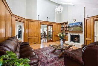 2522 Crestedge Dr in Garland, TX - Building Photo - Building Photo