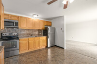 Orchard Court Apartments in Pennsville, NJ - Building Photo - Interior Photo