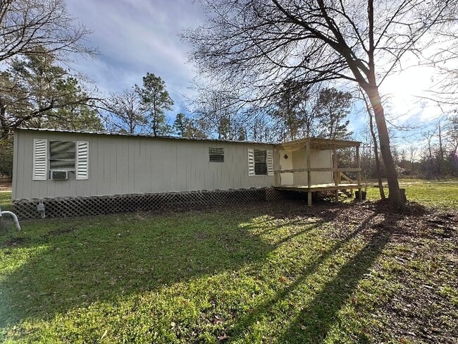 85 Young Rd in Huntsville, TX - Building Photo - Building Photo