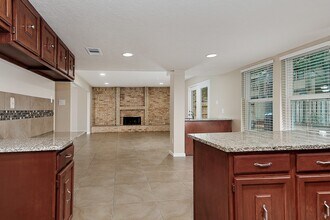 6 Berryfrost Ln in Spring, TX - Building Photo - Building Photo