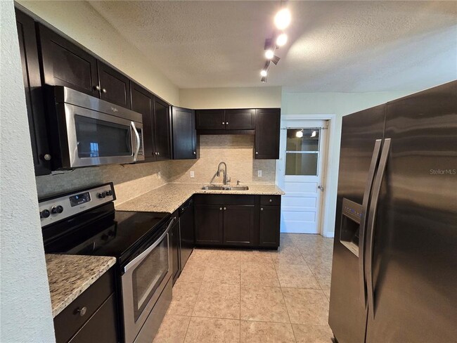 4428 W Varn Ave in Tampa, FL - Building Photo - Building Photo