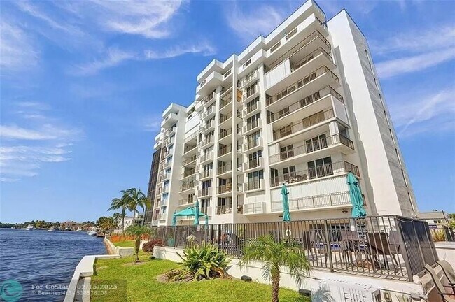 1609 N Riverside Dr in Pompano Beach, FL - Building Photo - Building Photo