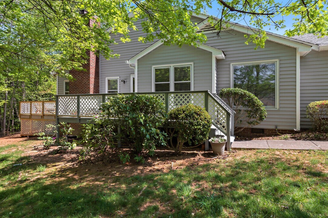 113 Pebble Rdg Ln in Winston-Salem, NC - Building Photo