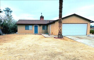 5430 Cahuilla Ave in Twentynine Palms, CA - Building Photo