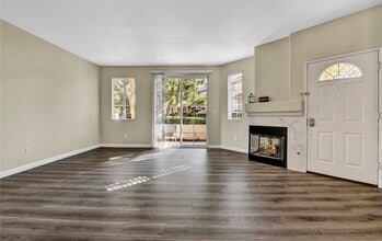 8028 E Far Canyon Way in Anaheim, CA - Building Photo - Building Photo