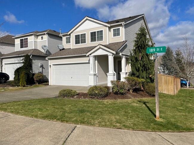 11621 189th St E in Puyallup, WA - Building Photo - Building Photo