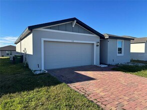 512 Mckenna Dr in Winter Haven, FL - Building Photo - Building Photo