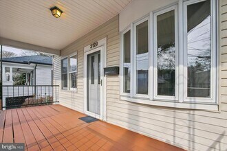 3129 8th St N in Arlington, VA - Building Photo - Building Photo
