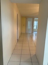 6000 NW 64th Ave in Fort Lauderdale, FL - Building Photo - Building Photo