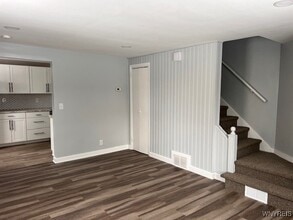 105 Ellen Dr in Cheektowaga, NY - Building Photo - Building Photo