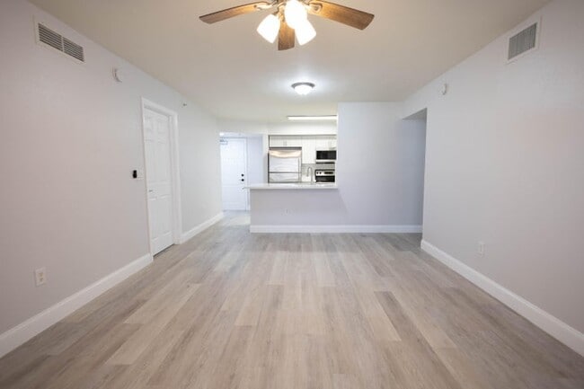 6753 Heritage Grande in Boynton Beach, FL - Foto de edificio - Building Photo