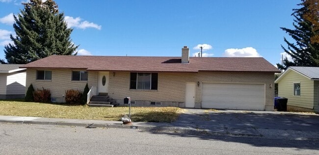 property at 30 K St