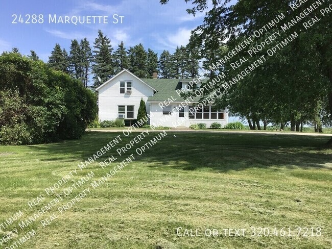 24288 Marquette St in Long Prairie, MN - Building Photo - Building Photo