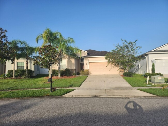 property at 2555 Carrickton Cir