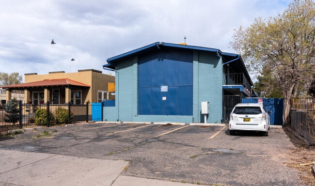 property at 206 Princeton Dr SE