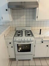2206 Echo Park Ave, Unit #4 in Los Angeles, CA - Building Photo - Building Photo