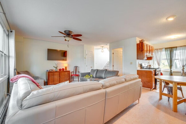 109 Hawley Ave in Milford, CT - Building Photo - Building Photo