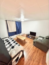 102 Embleton Ave in Fredericton, NB - Building Photo - Building Photo