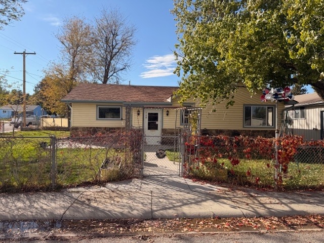 property at 168 N 5th Ave
