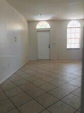 2635 SW 84th Terrace in Miramar, FL - Building Photo - Building Photo