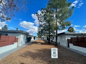 2130 N Forgeus Ave in Tucson, AZ - Building Photo