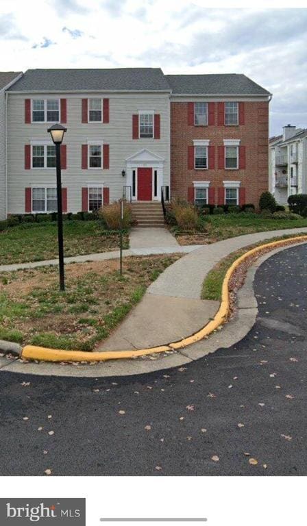 property at 101 Prosperity Ave SE