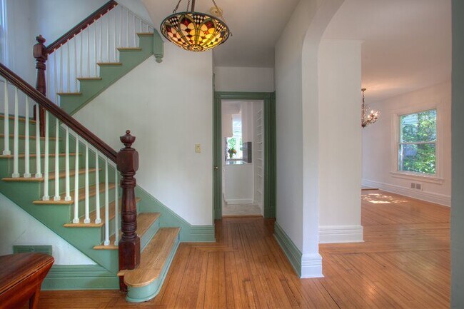 82 Elm St in Summit, NJ - Building Photo - Building Photo