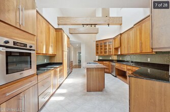 23444 Woodland Way in Pass Christian, MS - Building Photo - Building Photo