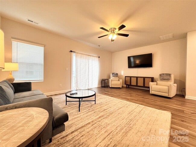 4513 Millennium Ave in Charlotte, NC - Building Photo - Building Photo