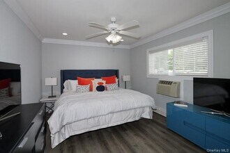 199 Lakeland Ave in Sayville, NY - Building Photo - Building Photo