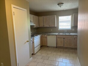 633 Groveland Dr in Montgomery, AL - Building Photo - Building Photo