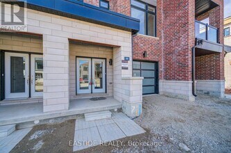 36 Danielle Moore Cir in Toronto, ON - Building Photo - Building Photo