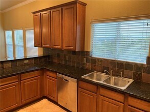 2670 Crazyhorse Pass in Austin, TX - Building Photo - Building Photo