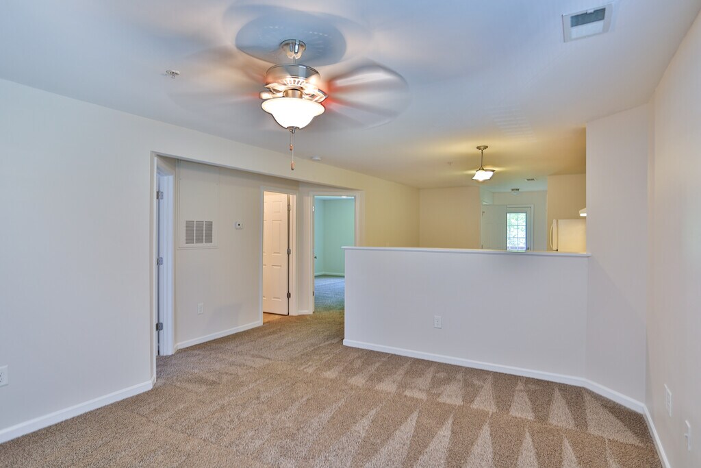 Meadow Creek Townhomes Concord, NC Apartments