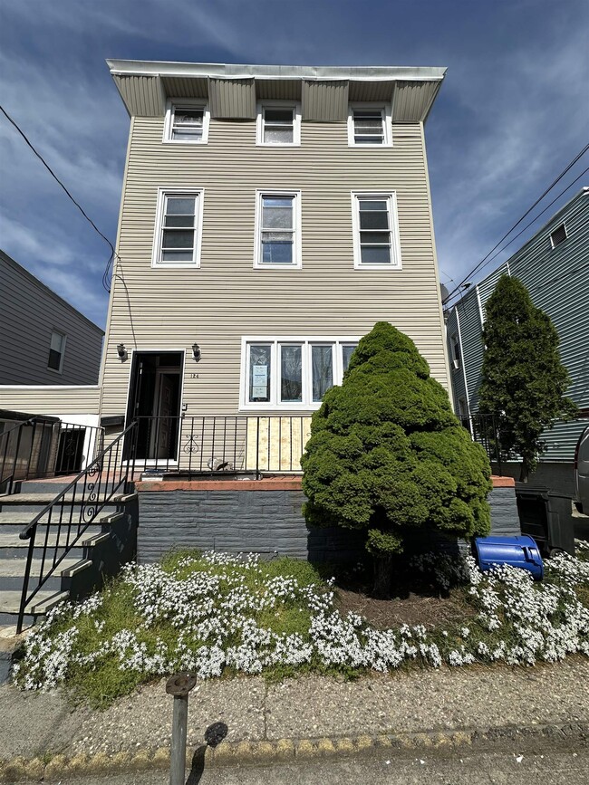 property at 124 Winfield Ave