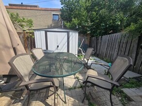 253 Oakwood Av in Toronto, ON - Building Photo - Building Photo
