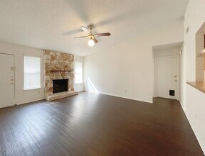 656 Mairo St in Austin, TX - Building Photo - Building Photo