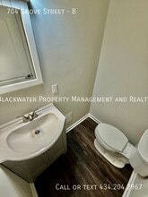 704 Grove St in Bedford, VA - Building Photo - Building Photo