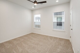 248 Richards St in College Station, TX - Building Photo - Building Photo