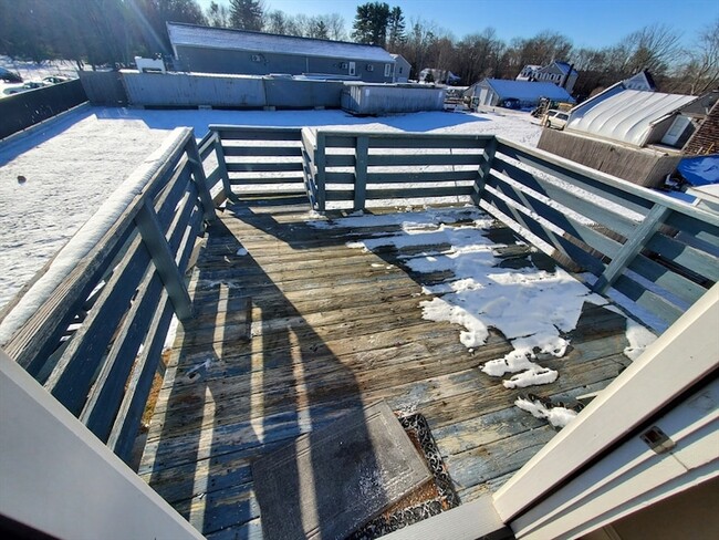 392 E Center St, Unit 2 in West Bridgewater, MA - Building Photo - Building Photo