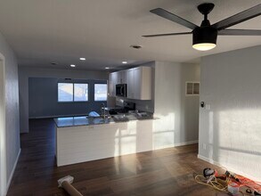 1327 Bethany Ln in Fort Wayne, IN - Building Photo - Building Photo