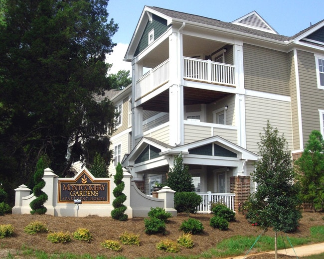 Montgomery Gardens in Charlotte, NC - Foto de edificio - Building Photo