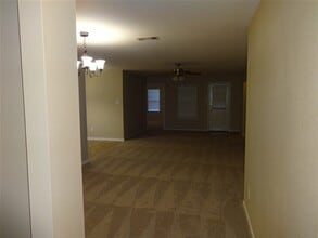 2605 Zackery Ct in Dickinson, TX - Building Photo - Building Photo
