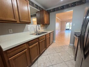 8799 Bardmoor Blvd in Seminole, FL - Building Photo - Building Photo